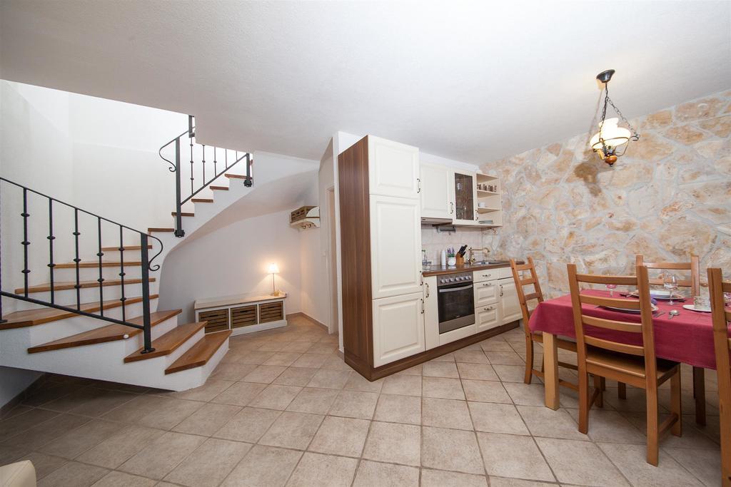 Apartments Plana, Zaostrog Eksteriør billede